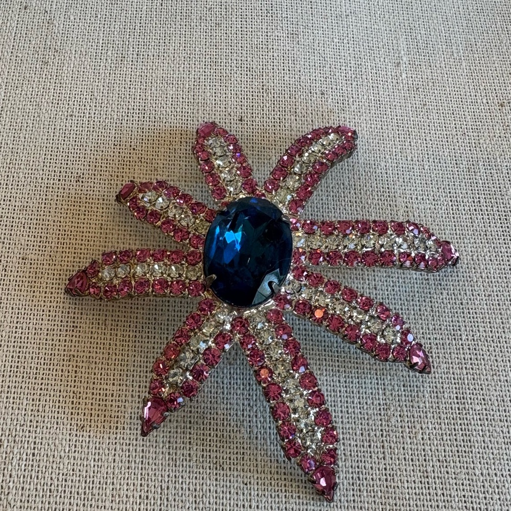 Rhinestone Starburst Pendant Brooch Pin